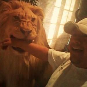 Meet your Posher, Gilberto